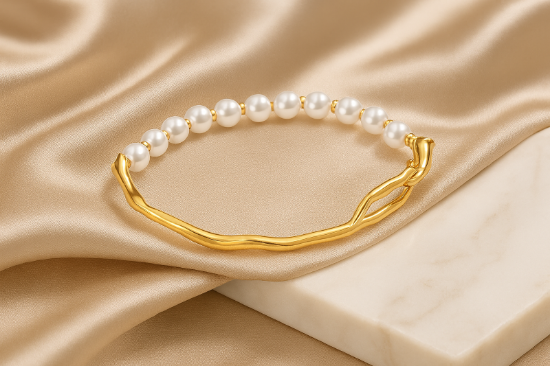 Picture of Elara PearlTwist Bangle